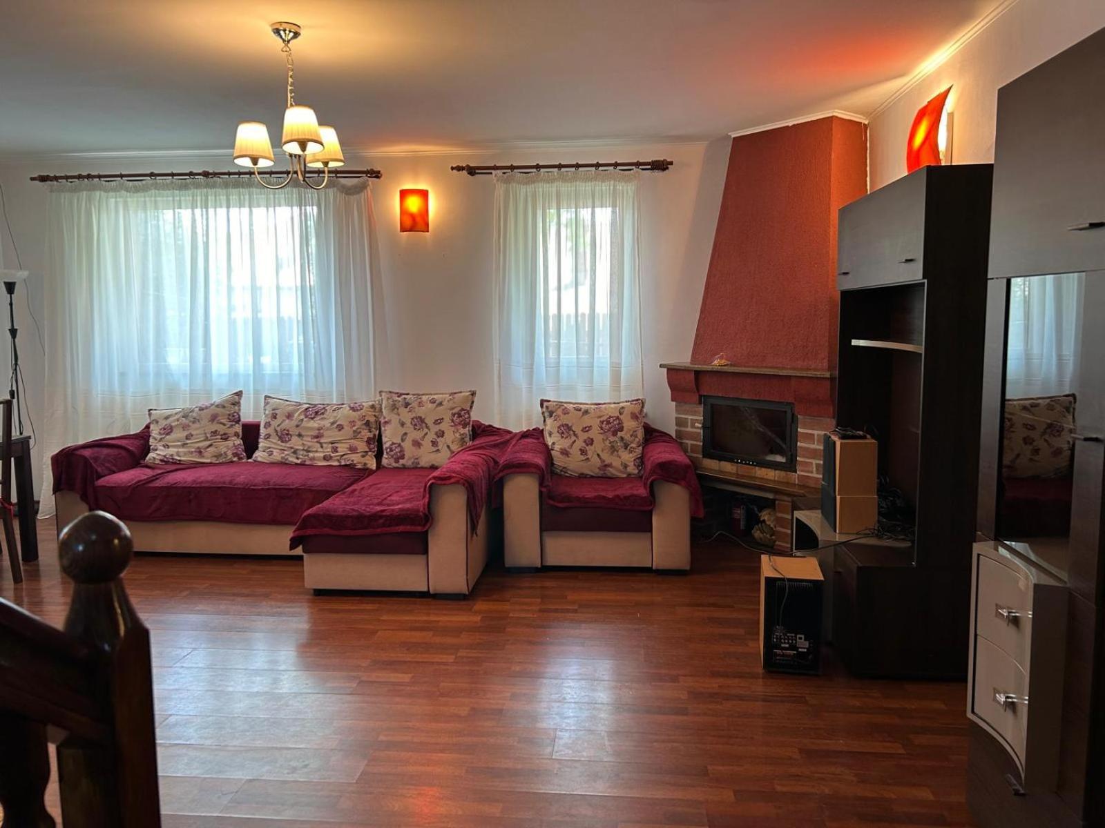 Vila De Inchiriat Aproape De Therme Балотещи Екстериор снимка