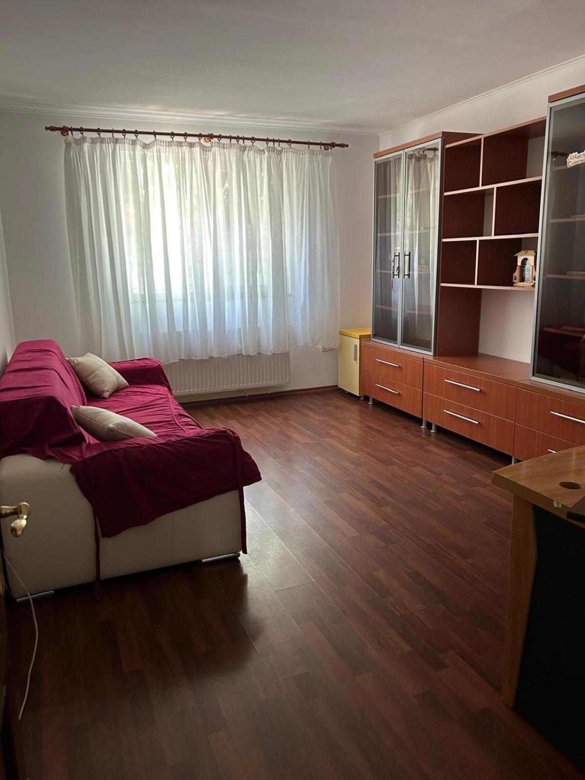 Vila De Inchiriat Aproape De Therme Балотещи Екстериор снимка