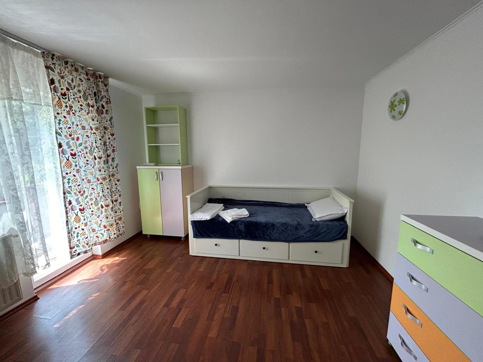 Vila De Inchiriat Aproape De Therme Балотещи Екстериор снимка